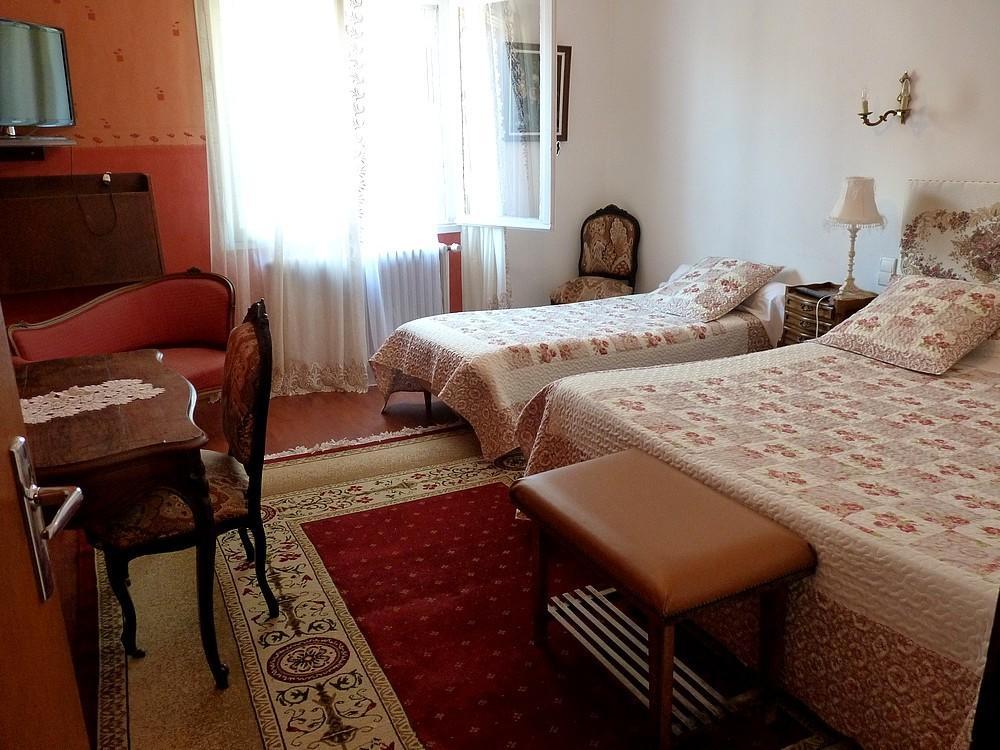 Hotel Le Mont Royal Realmont Ngoại thất bức ảnh